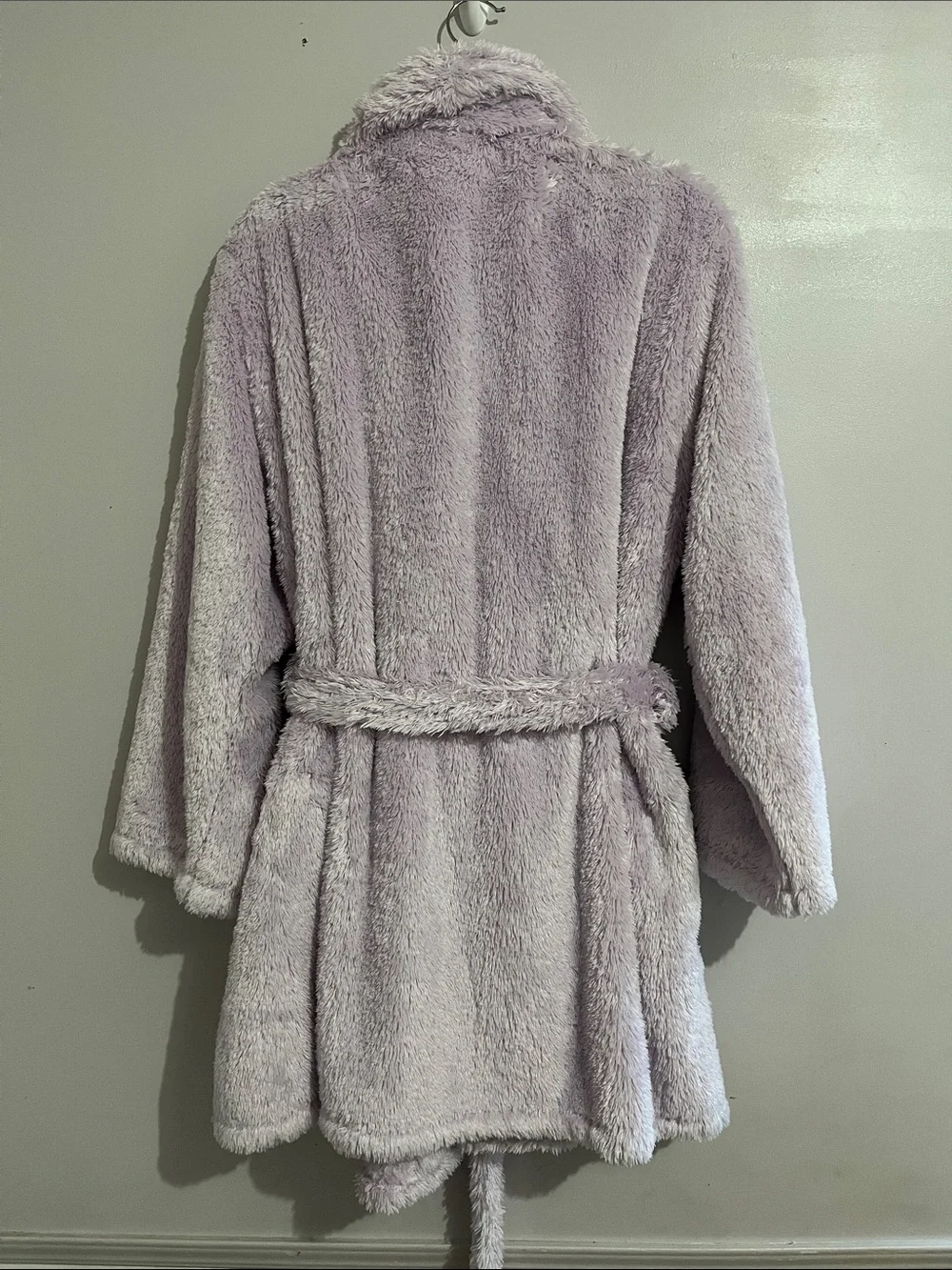 Capelli of New York Lavender Plush Hooded Robe women’s XL